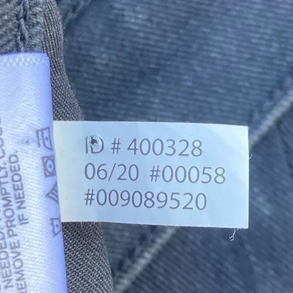 Express Super High Waisted Black Mom Jeans Size 12 - Picture 10 of 12